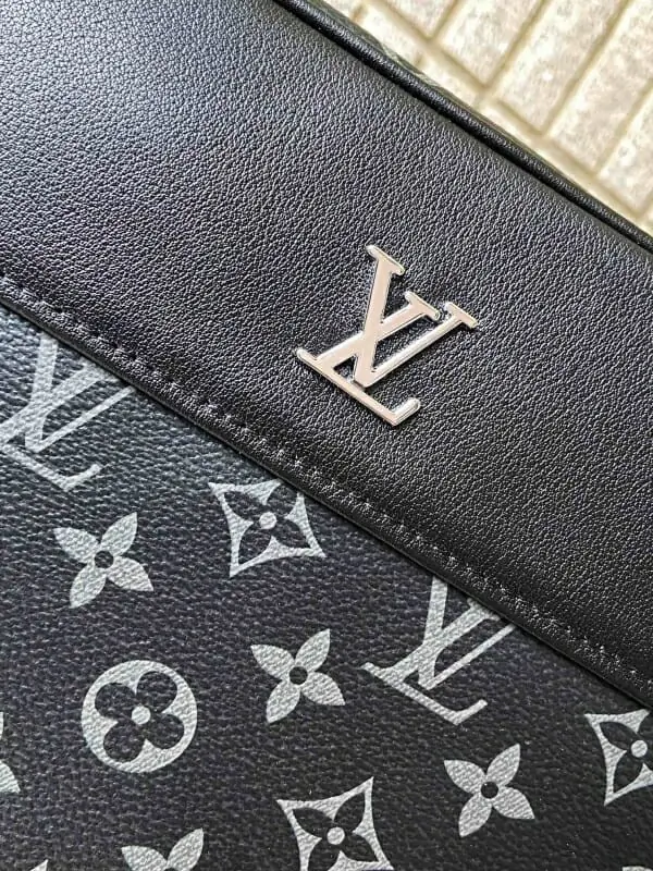 louis vuitton aaa homme mini sac a main s_124a73b4